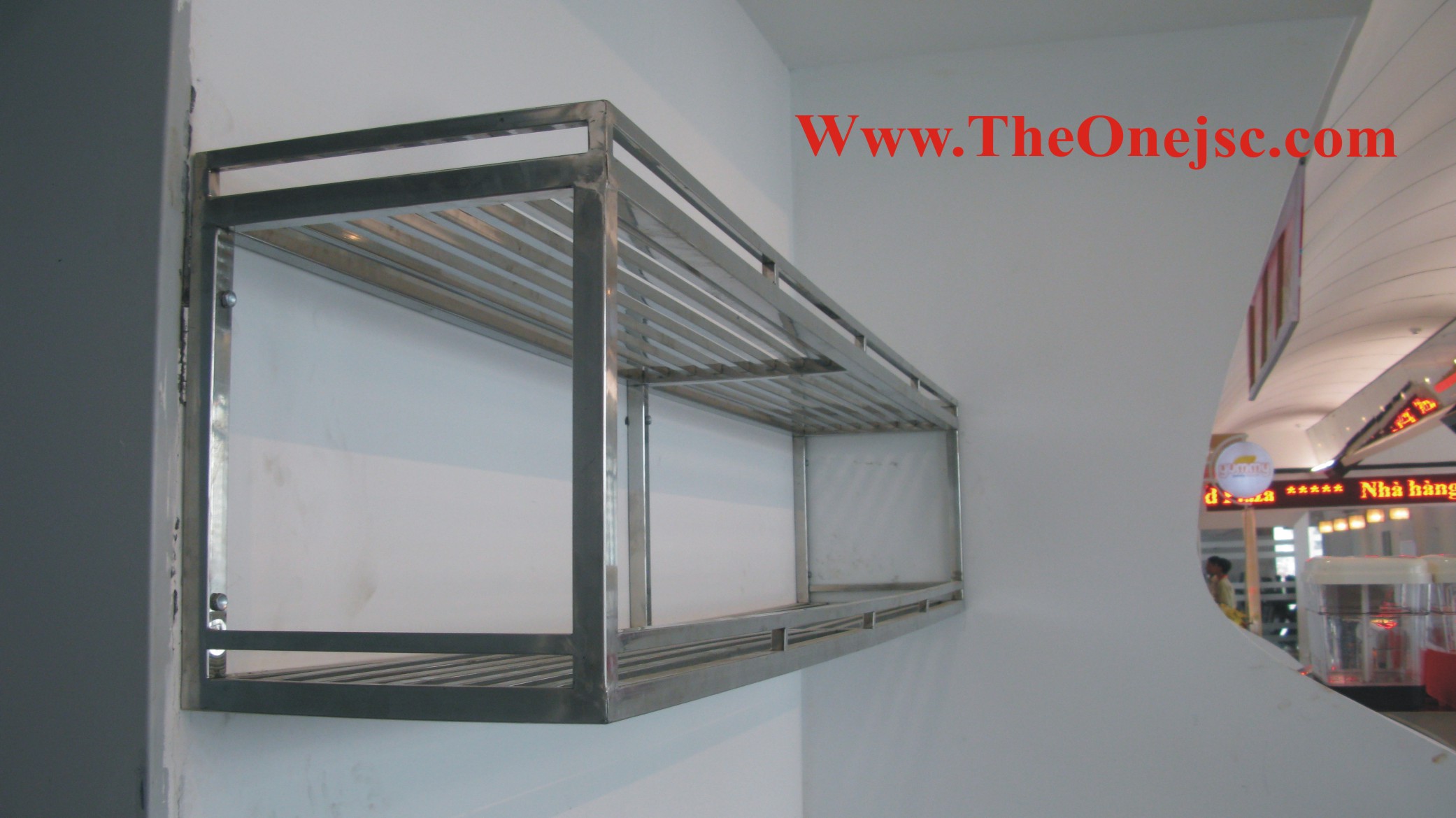 Giá kệ inox treo tường